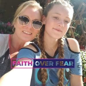 Meet your Posher, Lisa